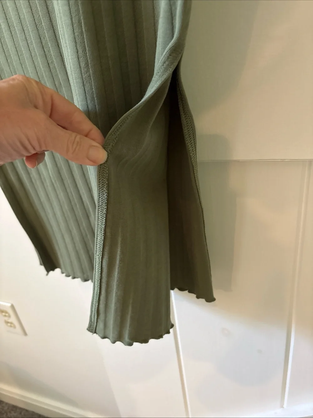 Offline By Aerie OG Groove Midi Dress Size XS Green Ribbed Stretch Side Slit - Picture 5 of 10